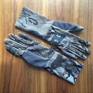 UNDER ARMOUR - Hunting gloves